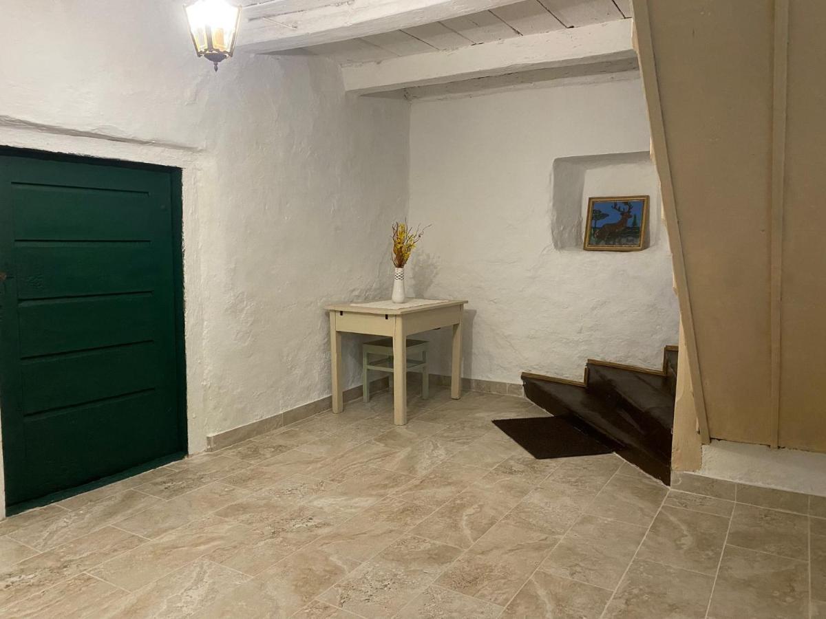 הוילה אוטוצאץ Cultural Monument House Vecchia מראה חיצוני תמונה